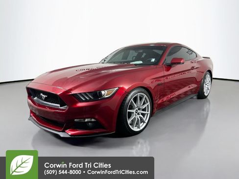 Used 2016 Ford Mustang GT Premium w/ Equipment Group 401A RWD image 5