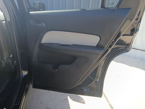 Used 2011 GMC Terrain SLT image 19