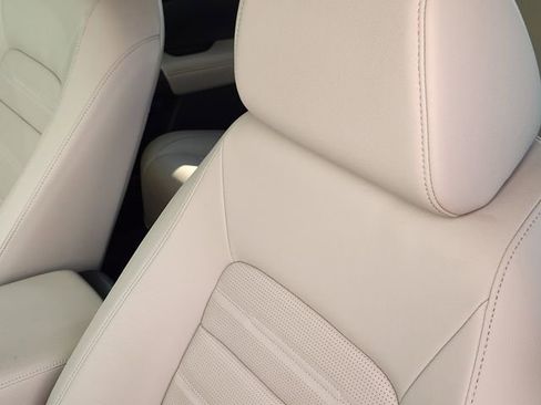 Used 2024 Honda CR-V EX-L image 16