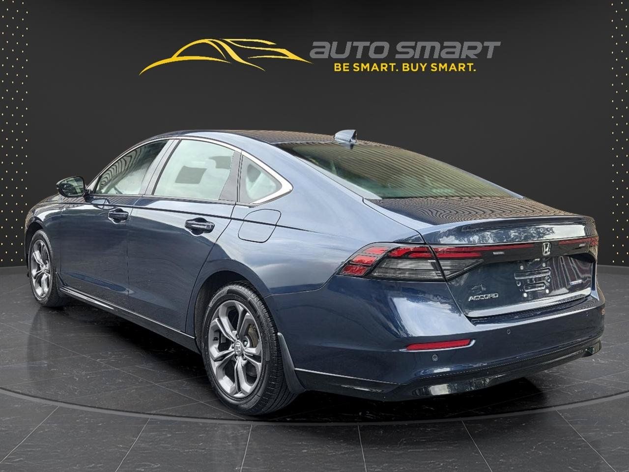 Used 2024 Honda Accord EX-L image 3