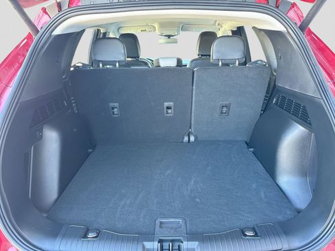 Certified 2023 Ford Escape SE w/ PHEV Premium Package image 37