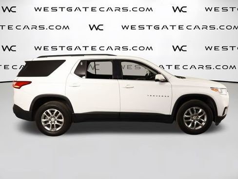 Used 2021 Chevrolet Traverse LT FWD image 50