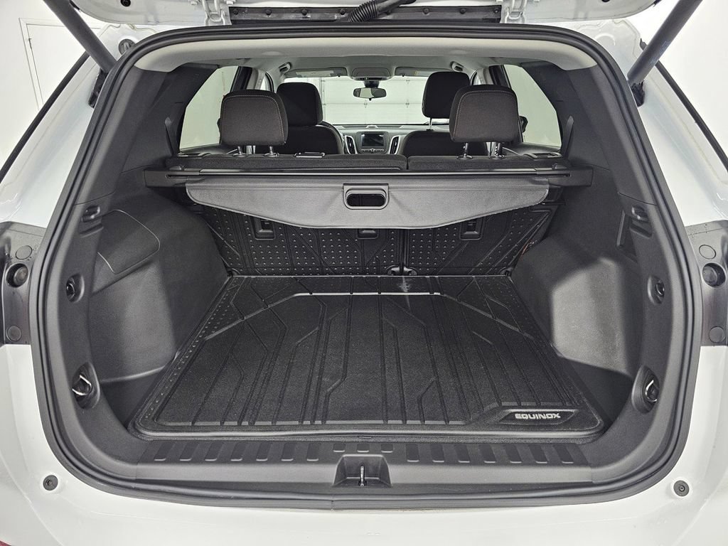 Used 2024 Chevrolet Equinox LT w/ LPO, Floor Liner Package AWD/4WD image 28