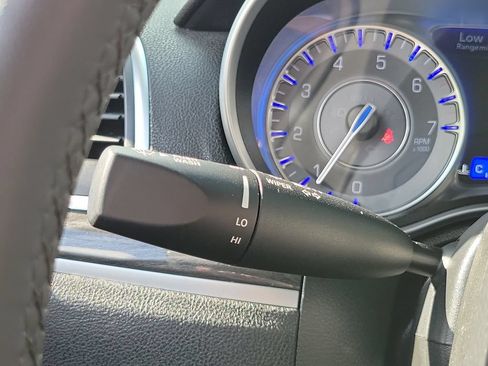 Used 2022 Chrysler 300 Touring L RWD image 34