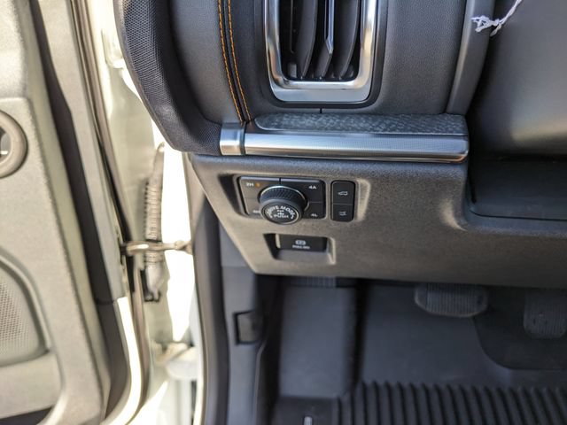 Used 2025 Ford Expedition Tremor AWD/4WD image 31