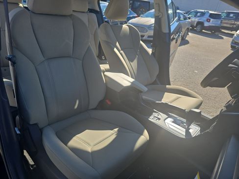 Used 2023 Subaru Impreza Premium image 10