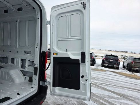 New 2026 Ford Transit 250 148 Medium Roof image 41