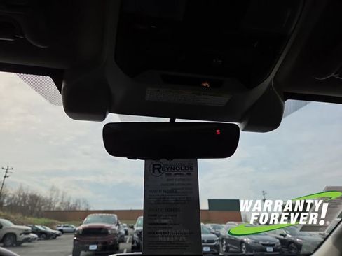 Used 2023 Subaru Crosstrek 2.5i Limited AWD/4WD image 12