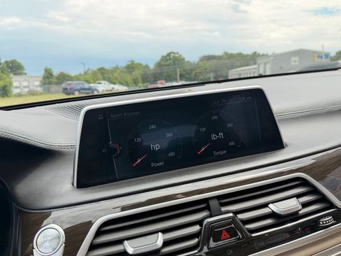 Used 2016 BMW 750i xDrive AWD/4WD image 76