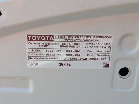 Used 2013 Toyota Avalon XLE Premium image 23
