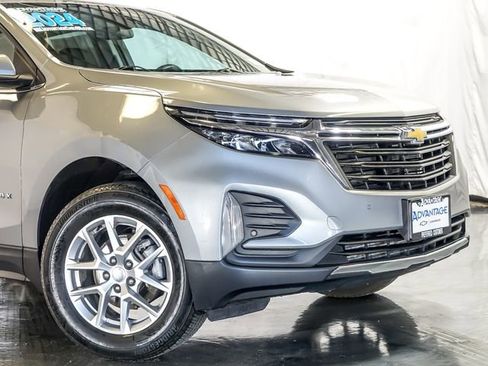 Certified 2024 Chevrolet Equinox LT image 3