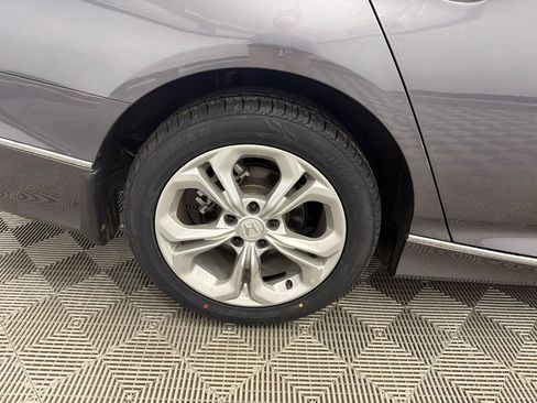 Used 2021 Honda Accord EX-L image 19