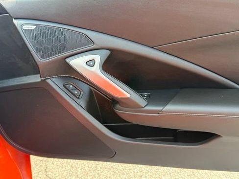 Used 2019 Chevrolet Corvette Stingray Coupe RWD image 18