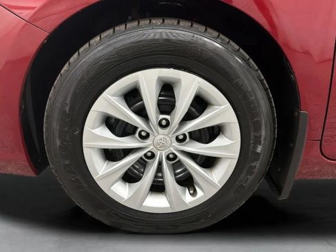 Used 2016 Toyota Camry LE w/ Protection Package (Q2) FWD image 27