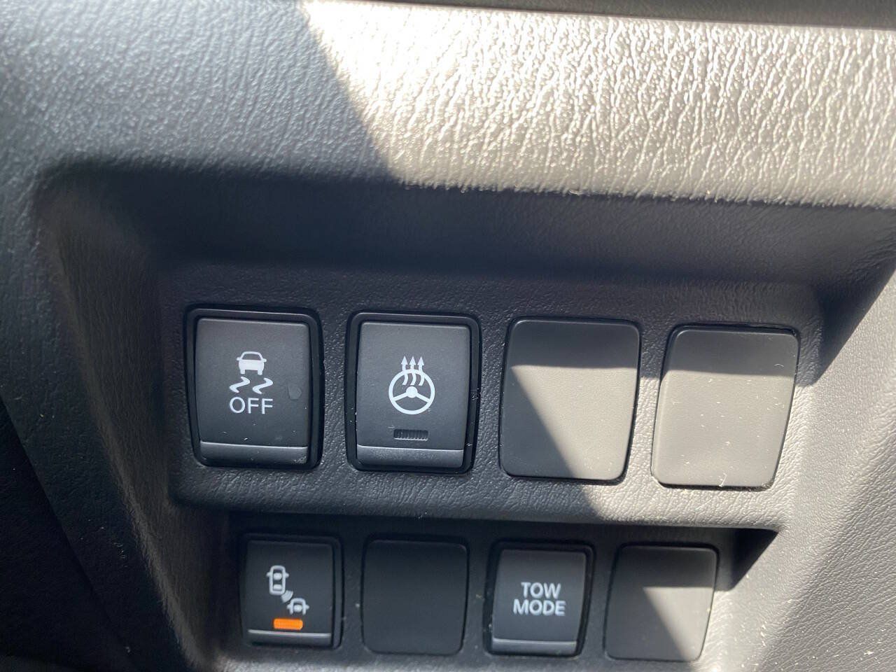 Used 2019 Nissan Pathfinder SV w/ Rock Creek Edition AWD/4WD image 38