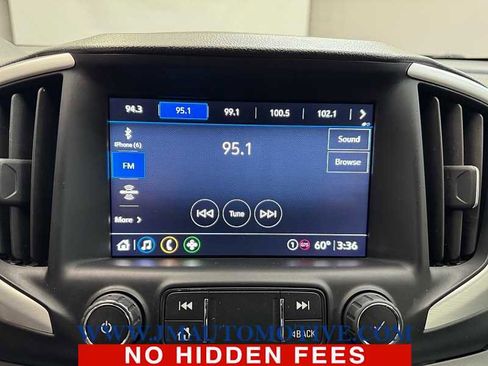 Used 2022 GMC Terrain SLT image 22