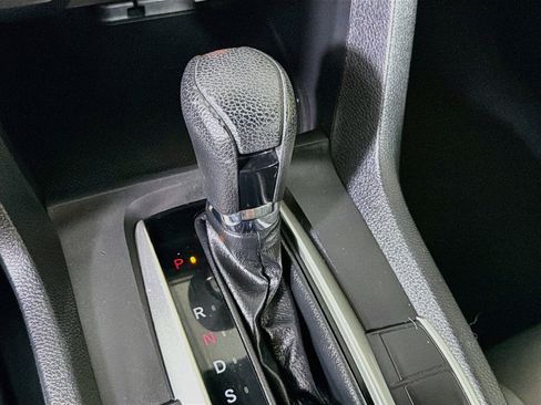 Used 2019 Honda Civic LX image 24