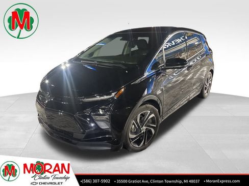 Used 2023 Chevrolet Bolt LT w/ Infotainment Package image 1