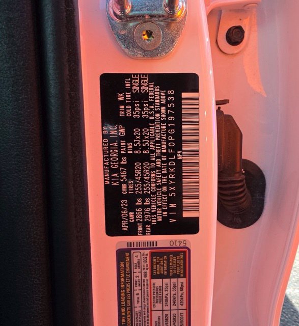 Certified 2023 Kia Sorento SX AWD/4WD image 10