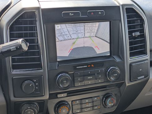 Used 2018 Ford F150 XLT w/ Trailer Tow Package AWD/4WD image 31