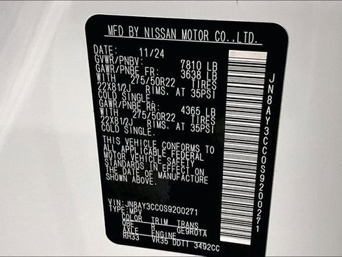 Used 2025 Nissan Armada Platinum Reserve AWD/4WD image 42
