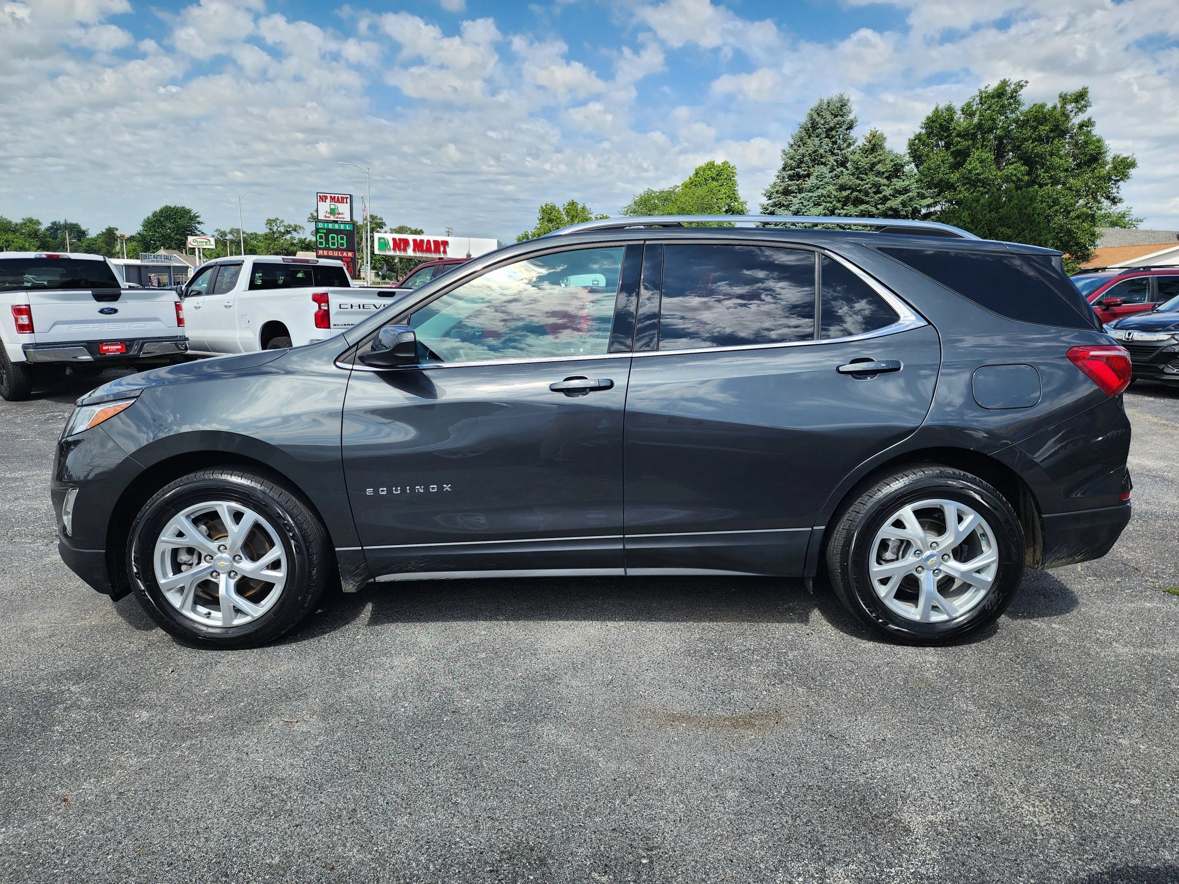 Used 2019 Chevrolet Equinox LT AWD/4WD image 4