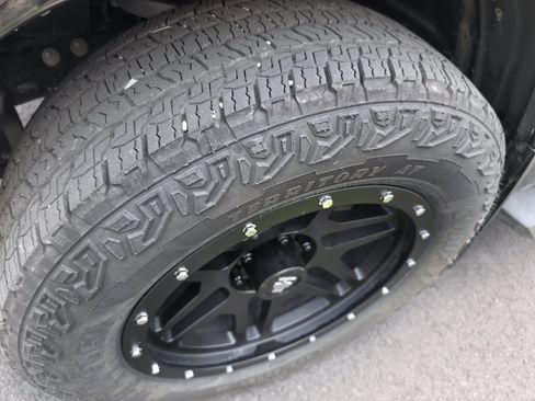 Used 2020 RAM 1500 Big Horn RWD image 11