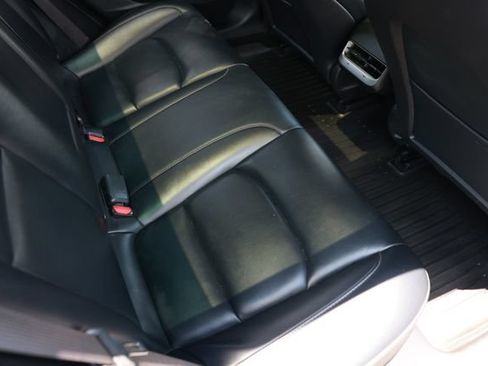 Used 2020 Tesla Model 3 Standard Range Plus RWD image 15