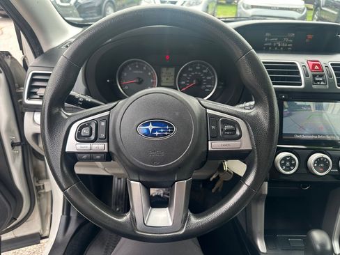 Used 2018 Subaru Forester 2.5i w/ Alloy Wheel Package AWD/4WD image 17