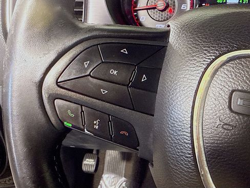 Used 2018 Dodge Charger SXT w/ Blacktop Package image 11