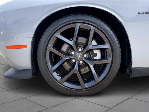 Used 2022 Dodge Challenger R/T w/ Blacktop Package image 10