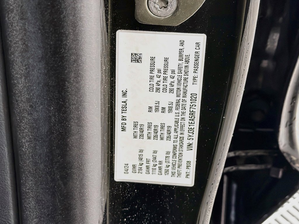 Used 2024 Tesla Model 3 Standard Range RWD image 34