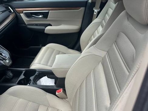 Used 2019 Honda CR-V EX image 4