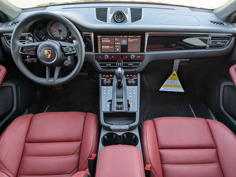 New 2026 Porsche Macan S image 22