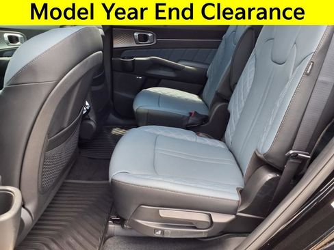 New 2025 Kia Sorento SX Prestige image 4