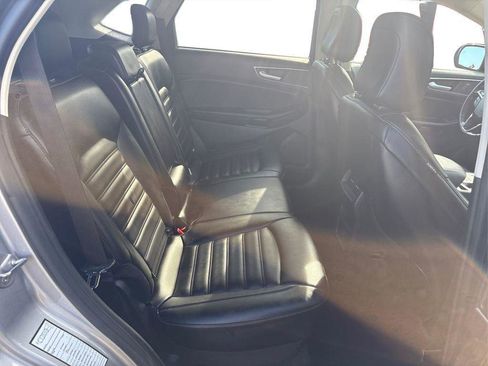 Used 2022 Ford Edge SEL image 20