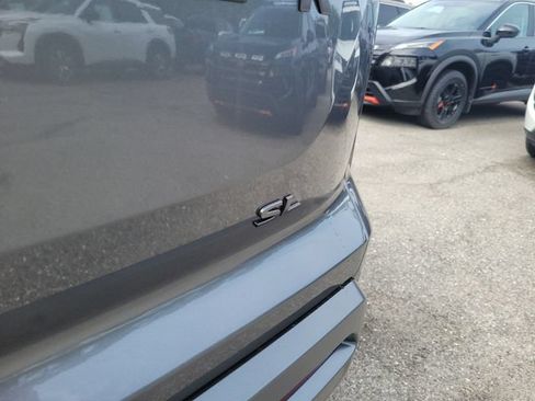 New 2026 Nissan Pathfinder SL FWD image 5