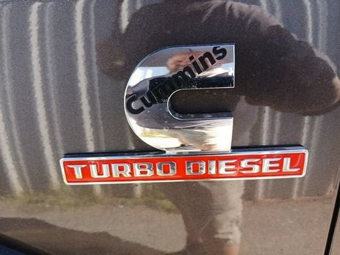 New 2026 RAM 3500 4x4 Crew Cab DRW image 7