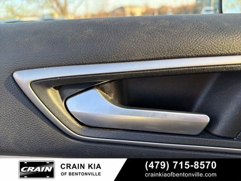 Used 2018 Ford Edge SEL w/ Equipment Group 201A image 13