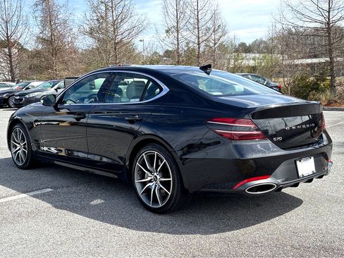 Used 2025 Genesis G70 2.5T image 30