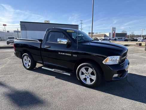 Used 2012 RAM 1500 Express image 2