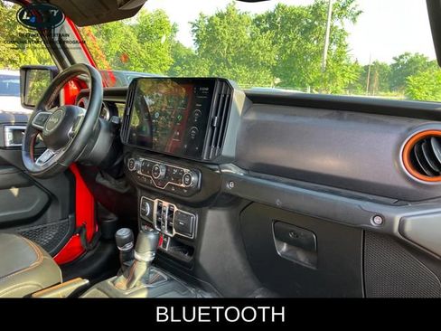Used 2022 Jeep Gladiator Mojave w/ LED Lighting Group AWD/4WD image 13
