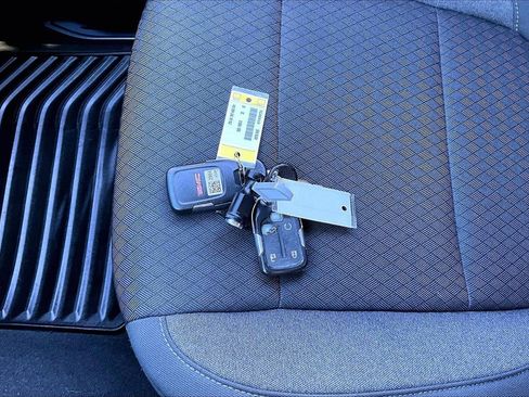 Used 2021 GMC Sierra 1500 Elevation w/ X31 Off-Road Package image 30