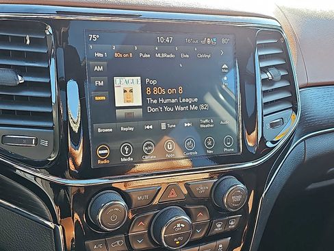 Used 2019 Jeep Grand Cherokee Summit w/ Platinum Series Group image 20