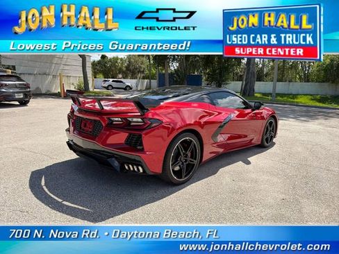 Used 2021 Chevrolet Corvette Stingray Premium Cpe w/ Z51 Performance Package RWD image 14