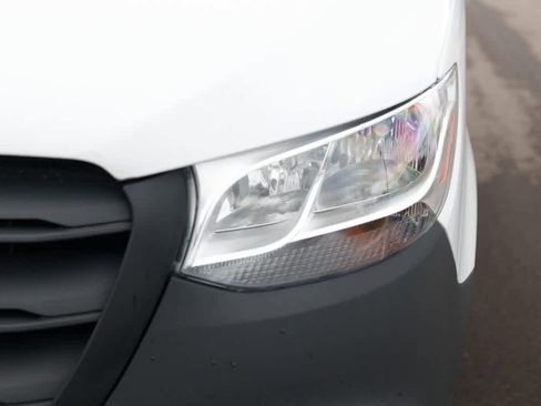 New 2025 Mercedes-Benz Sprinter 2500 image 34