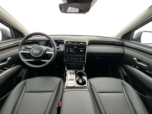 Used 2024 Hyundai Tucson Limited image 13