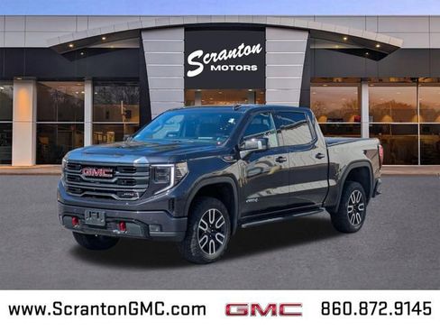 Certified 2022 GMC Sierra 1500 AT4 w/ AT4 Premium Package AWD/4WD image 1