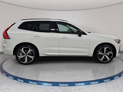 Used 2025 Volvo XC60 B5 Ultra w/ Protection Package Premier AWD/4WD image 5