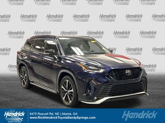 Used 2021 Toyota Highlander XSE FWD video 1